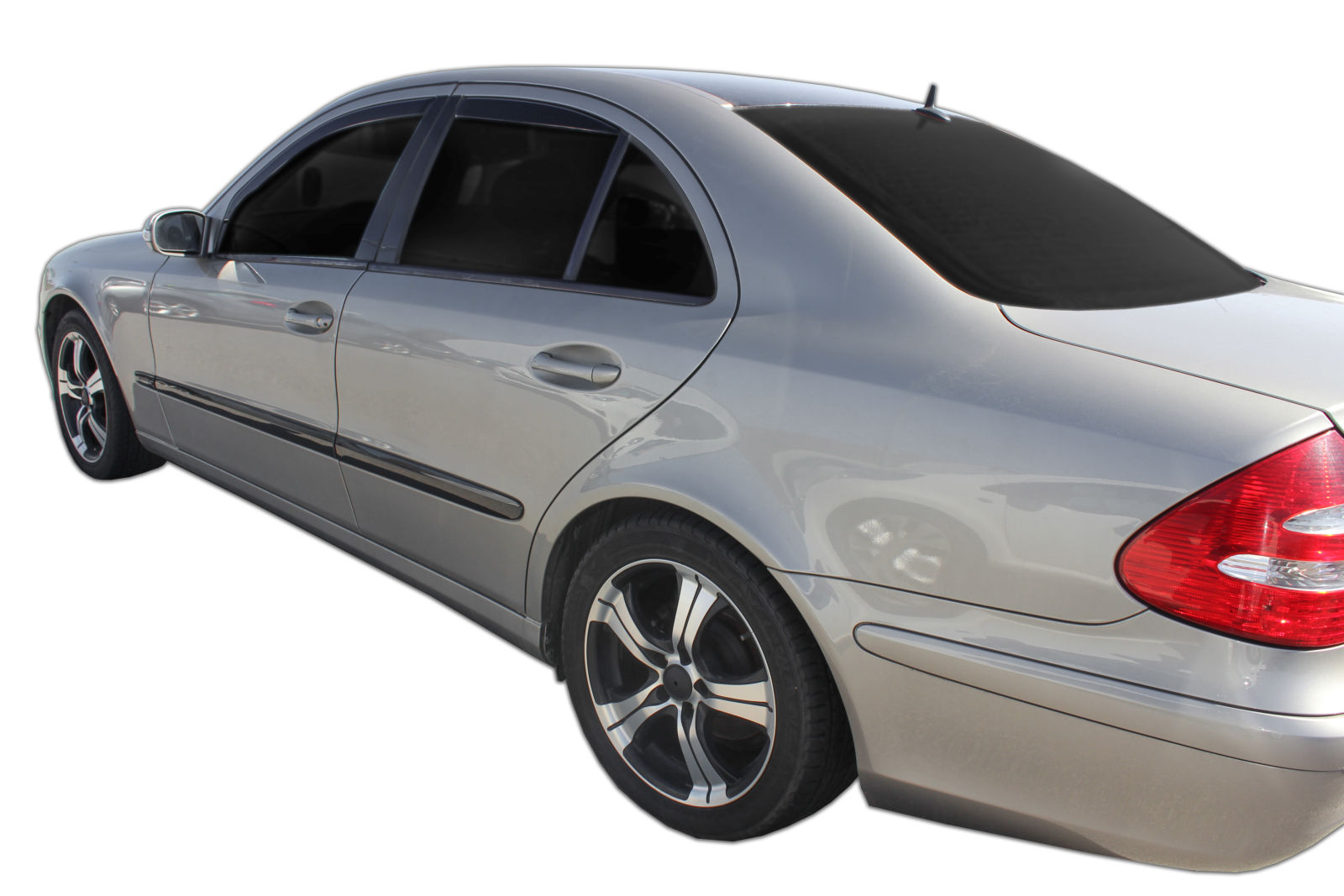 GP Okenski deflektorji za Mercedes E-class W211 2002-2008 4 kosa